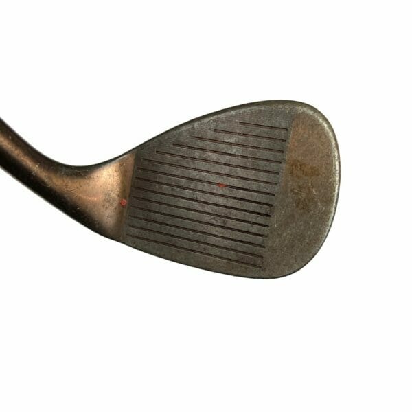 Left Handed Cleveland Tour REG 588 Gap Wedge / 52 Degree / Dynamic Gold Wedge Flex