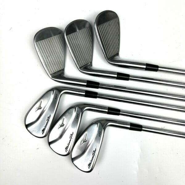 Mizuno Pro 225 Irons / 5-PW / Project X LZ Regular Flex