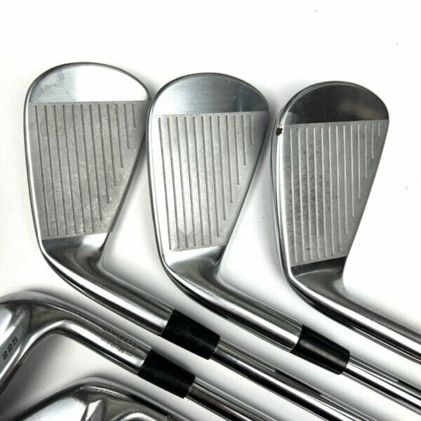 Mizuno Pro 225 Irons / 5-PW / Project X LZ Regular Flex