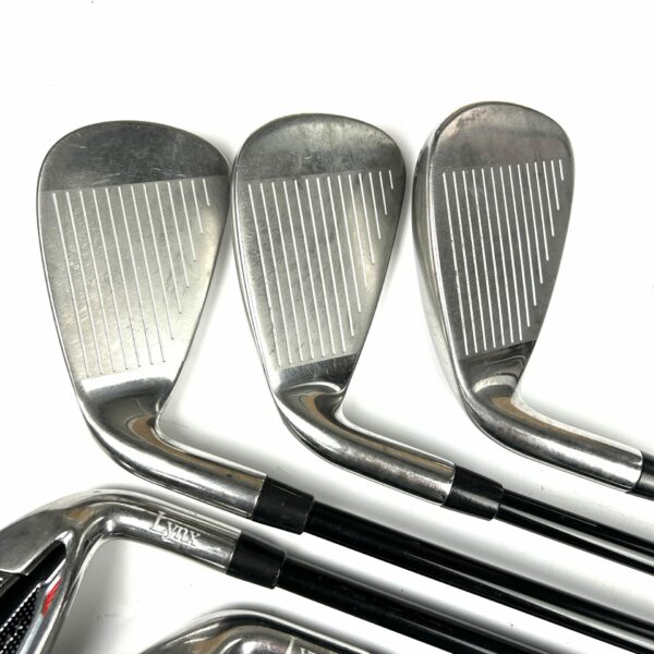 Lynx Parallax 2017 Irons / 6-PW / Kurokage 60 Regular Flex