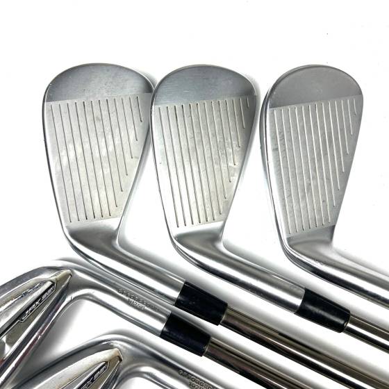 Mizuno JPX 921 Forged Irons / 5-PW / Recoil ESX 460 F2 Senior Flex