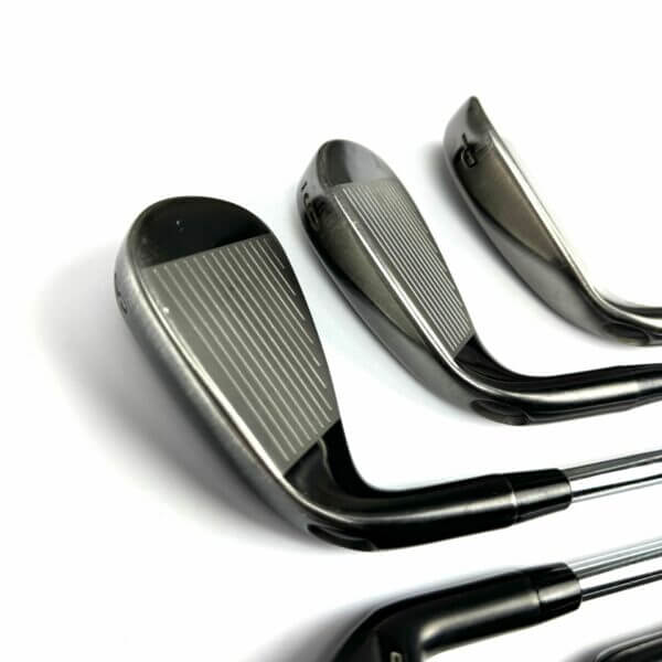 Callaway Steelhead XR Pro Irons / 4-PW / N.S.PRO 1050 GH Stiff Flex