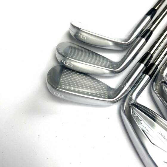 New Mizuno JPX 923 Irons / 5-PW / Recoil ESX 450 F1 Ladies Flex