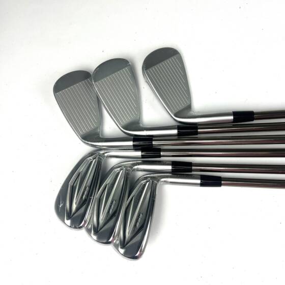 New Mizuno JPX 923 Irons / 5-PW / Recoil ESX 450 F1 Ladies Flex
