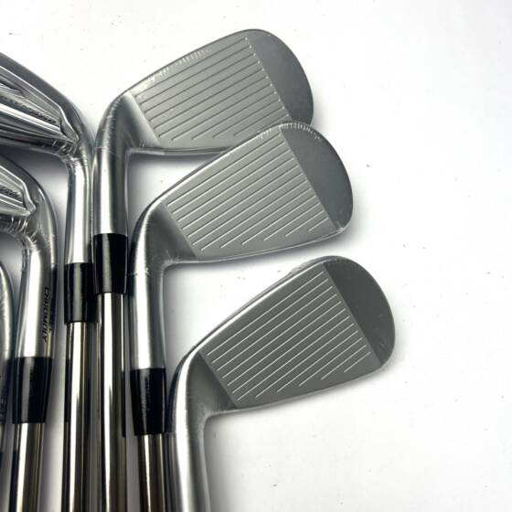 New Mizuno JPX 923 Irons / 5-PW / Recoil ESX 450 F1 Ladies Flex