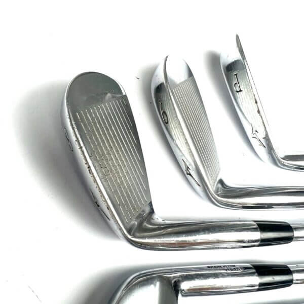 Mizuno MP-67 Irons / 3-PW / Dynamic Gold S300 Stiff Flex