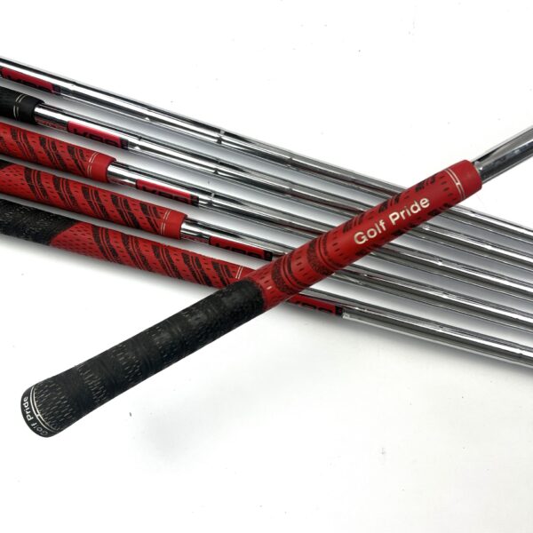 Taylormade RSI Forged Irons / 5-PW / KBS Tour Stiff Flex