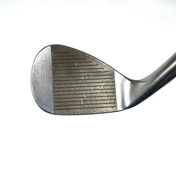 Taylormade Milled Grind 2 Gap Wedge / 52 Degree / Dynamic Gold S200 Stiff Flex