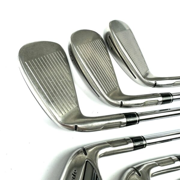Taylormade M5 Irons / 5-PW / XP 100 S300 Stiff Flex