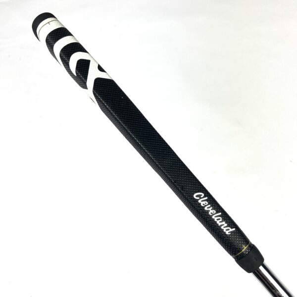 Cleveland Collection Classic 10 Putter / 34 inches