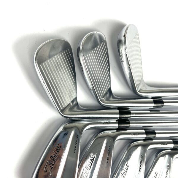 Titleist 718 MB Irons / 4-PW / KBS Tour Stiff Flex
