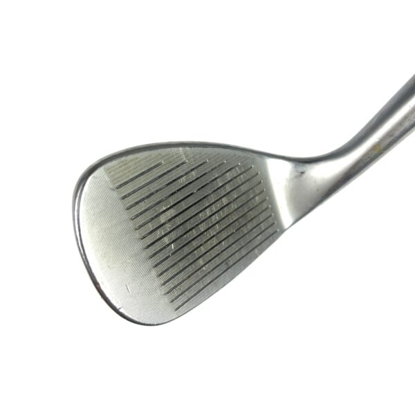 Cleveland 588 RTX Gap Wedge / 52 Degree / Dynamic Gold Wedge Flex