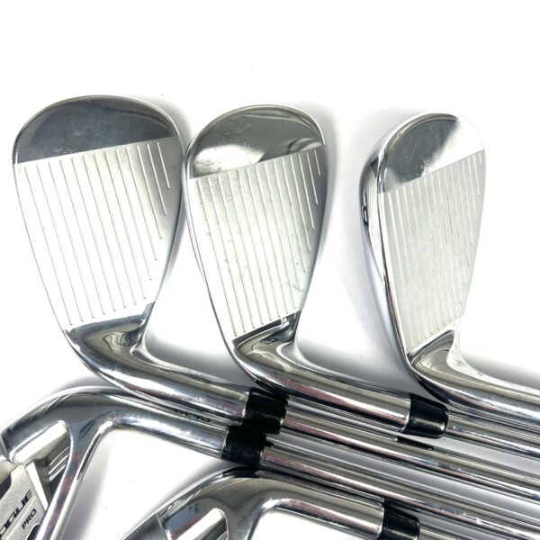 Callaway Rogue Pro Irons / 5-PW / XP 105 R300 Regular Flex