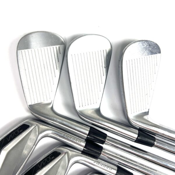 Nike Vapor Pro Irons / 4-PW / Dynamic Gold S300 Stiff Flex