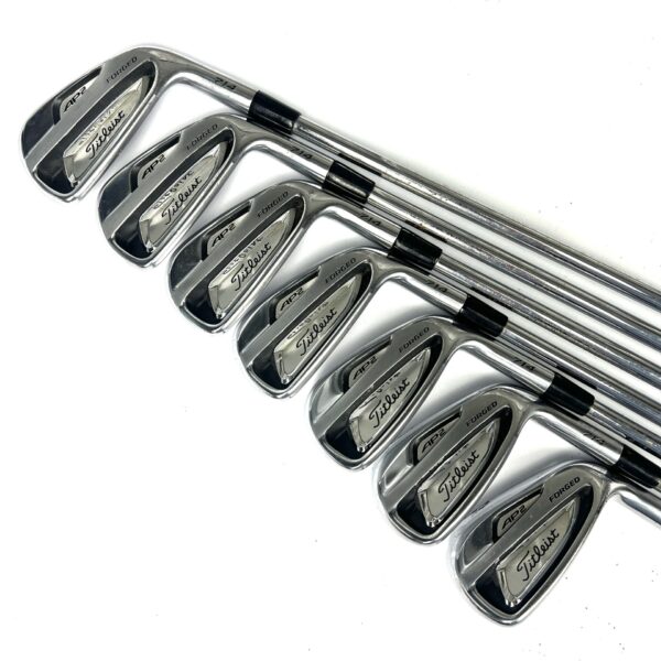 Titleist 714 AP2 Irons / 4-PW / Dynamic Gold S400 Stiff Flex