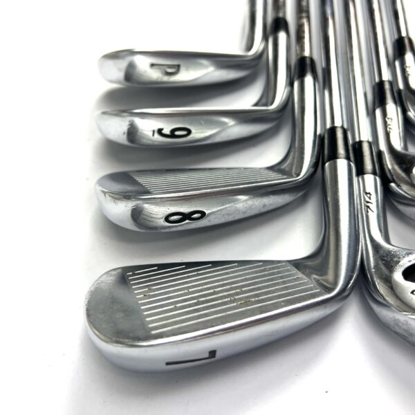 Titleist 714 AP2 Irons / 4-PW / Dynamic Gold S400 Stiff Flex