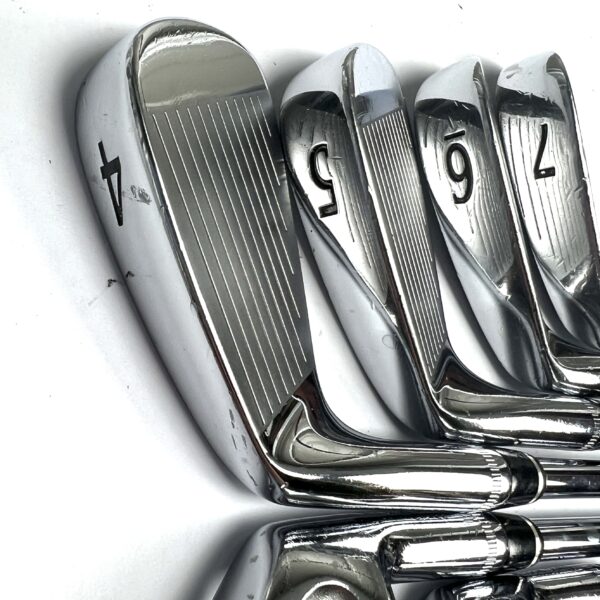 Wilson Staff FG Tour Irons / 4-PW / Project X Stiff Flex