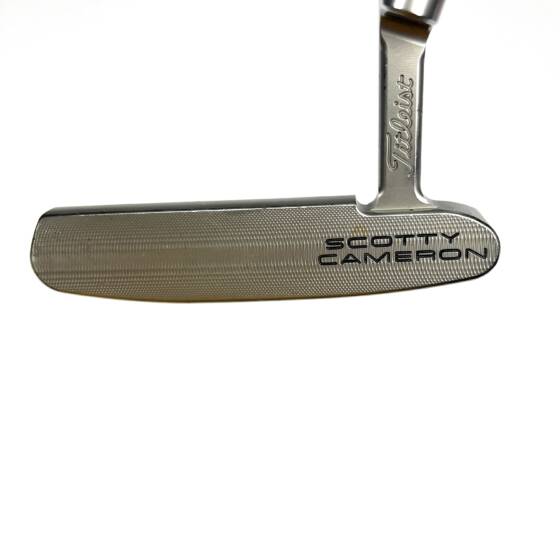 Scotty Cameron Special Select Newport Putter / 33 Inches