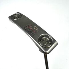 Scotty Cameron Special Select Newport Putter / 33 Inches