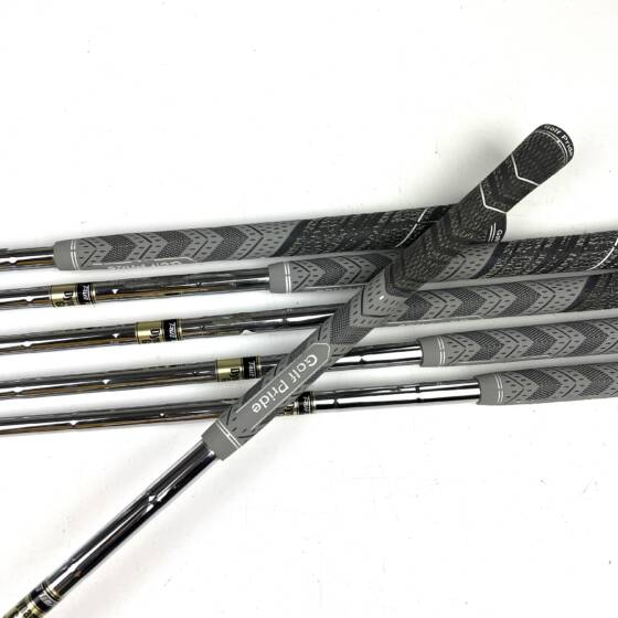 Wilson Staff Dynapwr Irons / 5-PW / Dynamic Gold Regular Flex