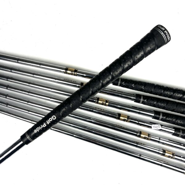 Titleist DCI 962B Irons / 3-PW / Dynamic Gold S300 Stiff Flex