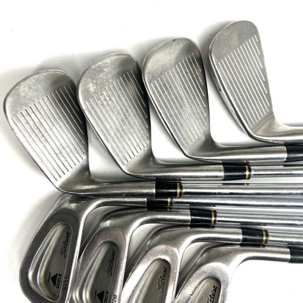 Titleist DCI 962B Irons / 3-PW / Dynamic Gold S300 Stiff Flex