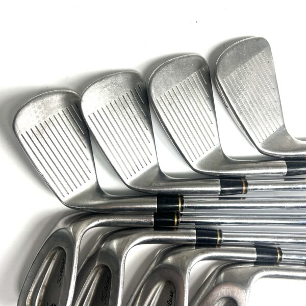 Titleist DCI 962B Irons / 3-PW / Dynamic Gold S300 Stiff Flex