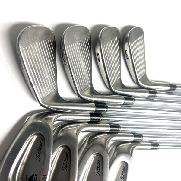 Titleist DCI 962B Irons / 3-PW / Dynamic Gold S300 Stiff Flex