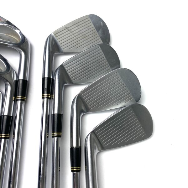 Srixon I-506 Irons / 2-PW / N.S. Pro 950 Regular Flex