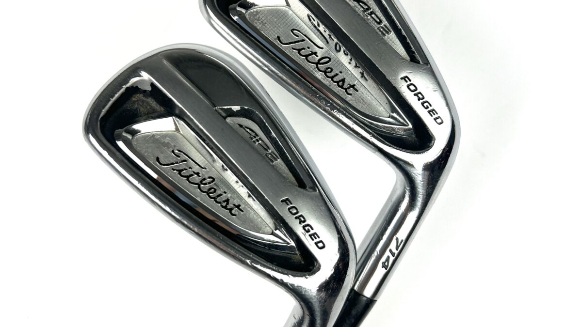 Titleist AP2 718 3/4/5 Dynamic gold R300