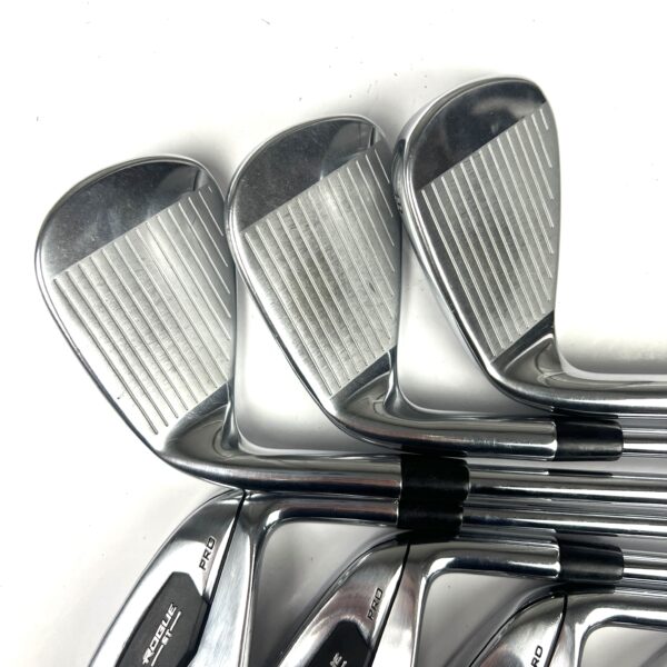 Callaway Rogue ST Pro Irons / 4-PW / Project X Rifle X-Stiff Flex