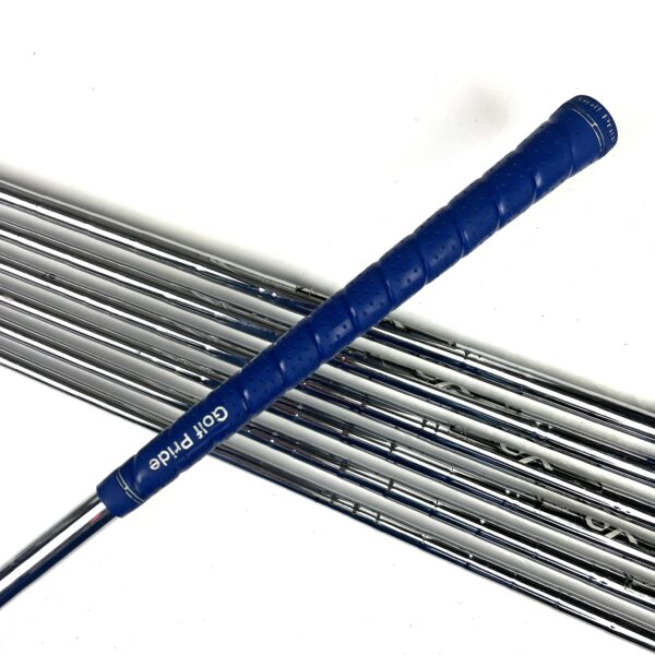 Titleist 714 CB/MB Irons / 4-PW / XP 95 S300 Stiff Flex