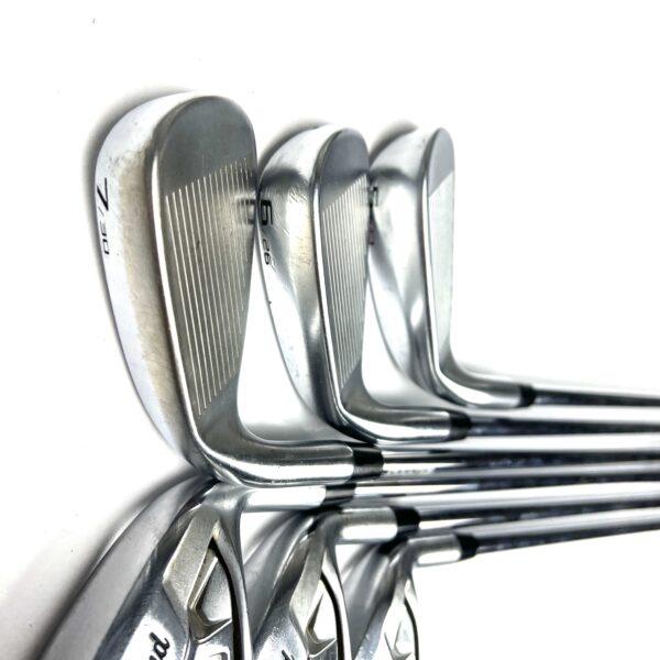 Cleveland Launcher UHX Irons / 5-PW / Dynamic Gold 98 R300 Regular Flex
