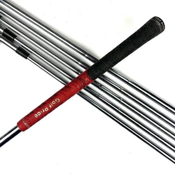 Mizuno JPX 800 Pro Irons / 5-PW / Dynamic Gold R300 Regular Flex