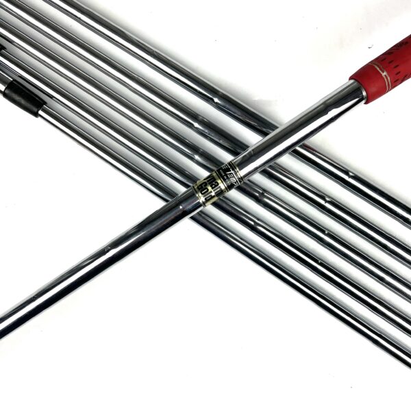 Mizuno JPX 800 Pro Irons / 5-PW / Dynamic Gold R300 Regular Flex