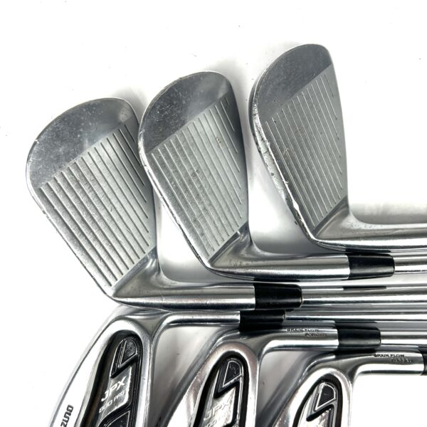 Mizuno JPX 800 Pro Irons / 5-PW / Dynamic Gold R300 Regular Flex