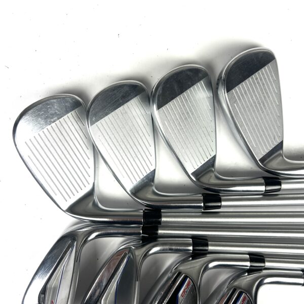 Cobra King F7 One Length Irons / 5-SW / KBS Tour C-Taper Regular Flex