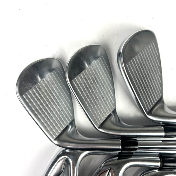 Titleist T200 2019 Irons / 5-PW + 48 Degree / AMT Black S300 Stiff Flex