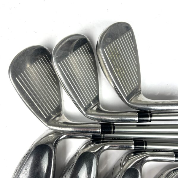 Wilson Staff Launchpad Irons / 5-SW / Recoil 460 Senior Flex