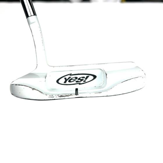 Yes! C-Groove Bella-12 Putter / 34 Inches