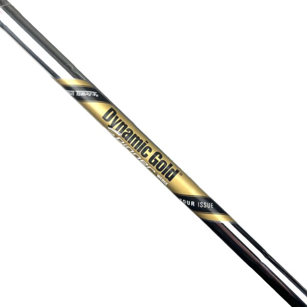 Cleveland RTX Zipcore Sand Wedge / 56 Degree / Dynamic Gold Spinner Wedge Flex