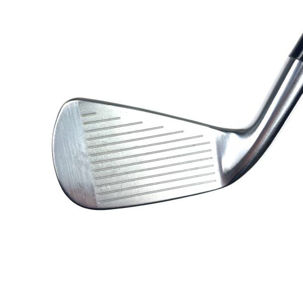 Titleist 714 AP2 3 Iron / 21 Degree / Dynamic Gold S300 Stiff Flex