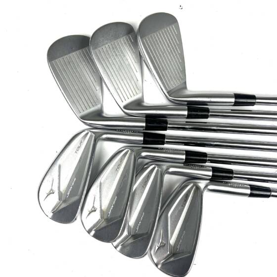 Mizuno JPX 919 Tour Irons / 4-PW / Dynamic Gold 120 Stiff Flex