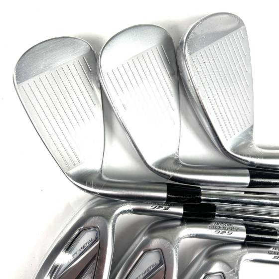 New Mizuno JPX 925 Hot Metal / 5-PW / KBS Tour Lite Regular Shaft