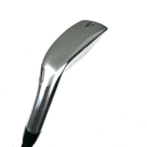 Titleist U510 4 Iron / 22 Degree / Hzrdus Smoke RDX Regular Flex