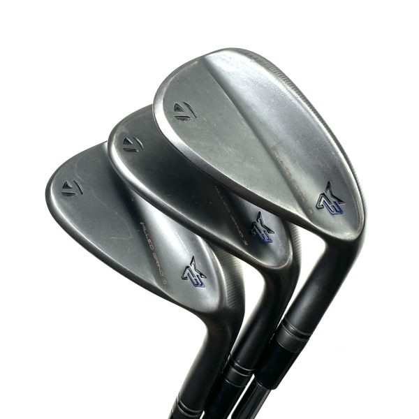 Taylormade Milled Grind 3 Wedge Set / 52, 56, 60 Degree / Dynamic Gold S200 Stiff Flex