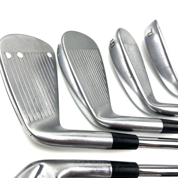 Taylormade P790 2021 Irons / 4-PW / N.S. Pro Modus 3 Tour 105 Stiff Flex