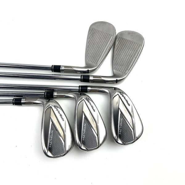 Left Handed Taylormade Stealth Irons / 6-PW / N.S. Pro 950 Neo Regular Flex
