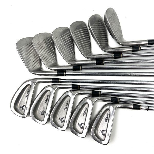 Titleist DCI 962 Irons / 1-SW / Dynamic Gold R300 Regular Flex