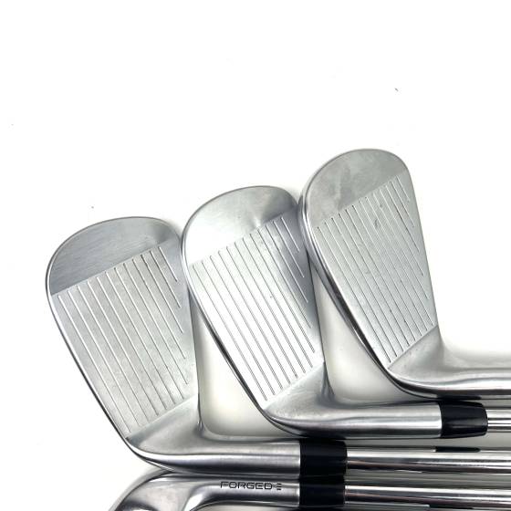 Titleist T200 2023 Irons / 5-PW / KBS Tour Stiff Flex